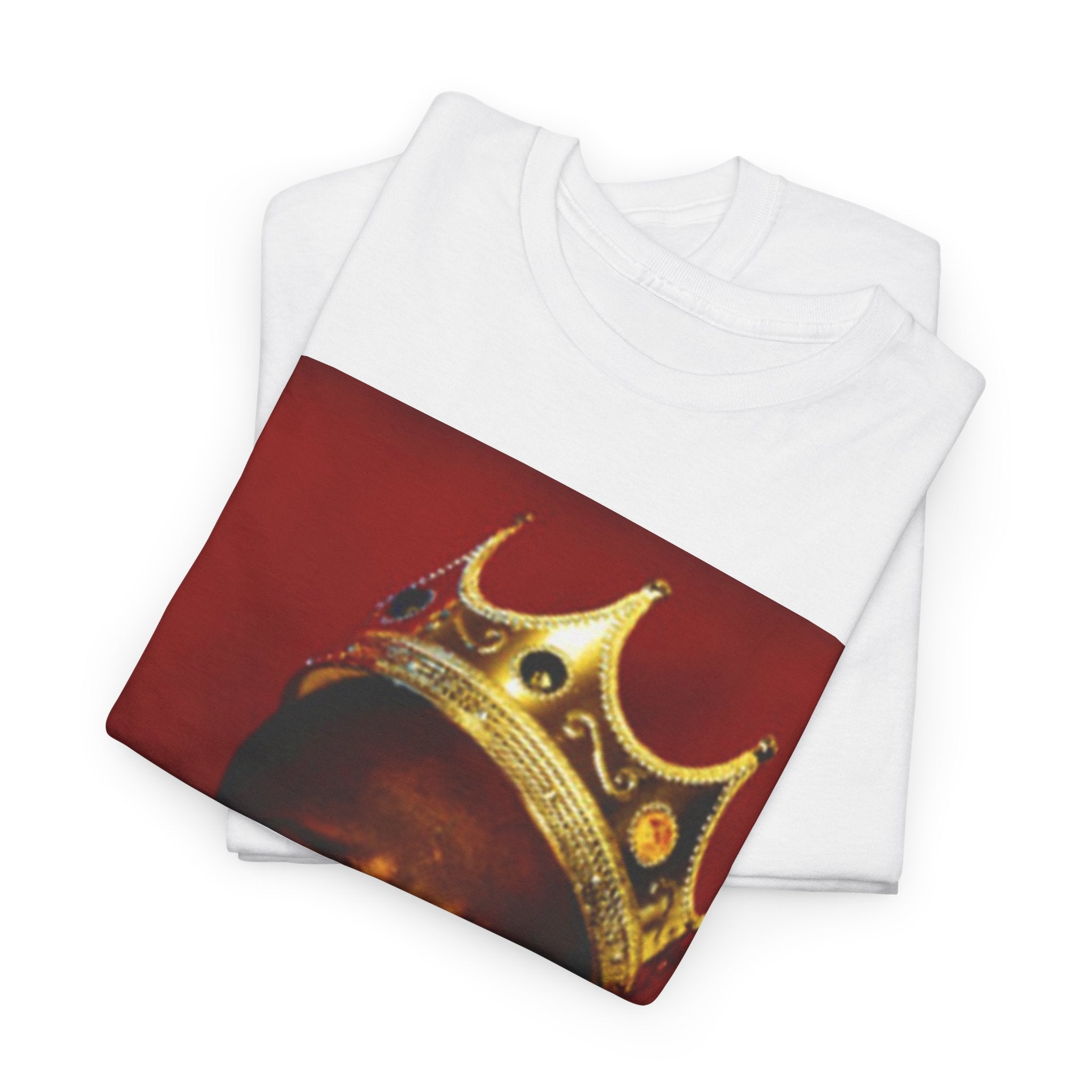 Vintage Crown Portrait Tee — Retro Hip-Hop Photo Graphic T-Shirt